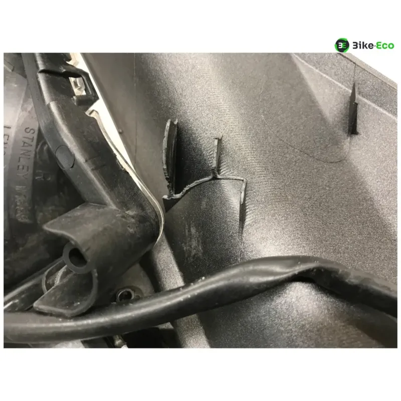 cache carenage face avant droit YAMAHA GPD 125 2017-2019 NMAX