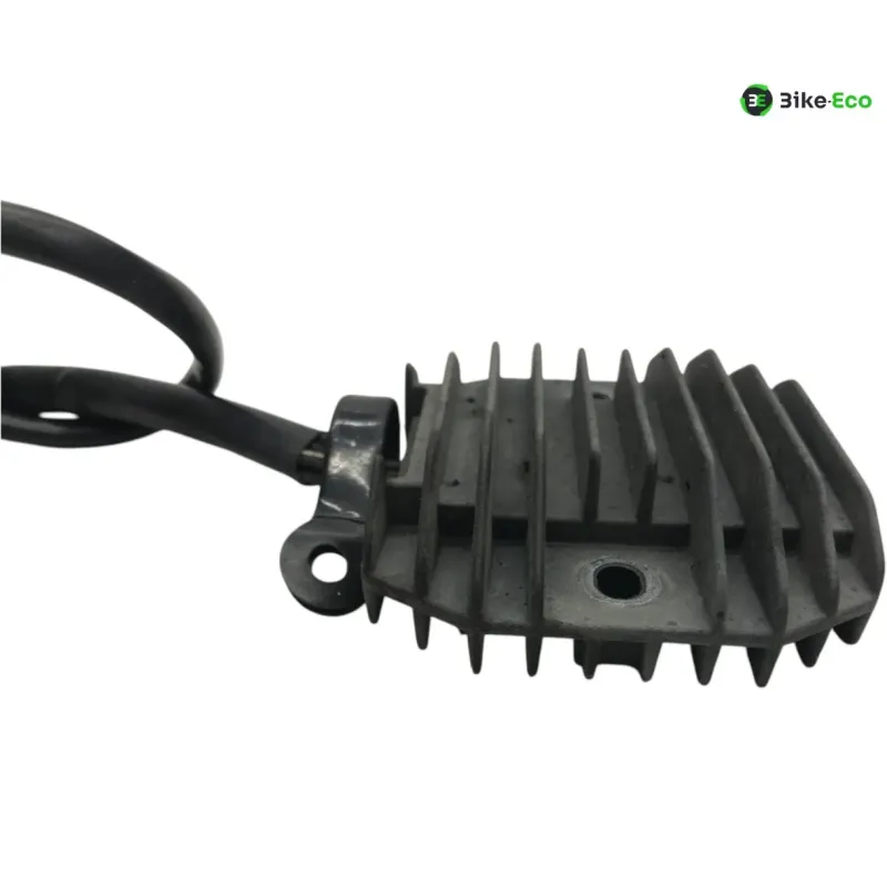 Regulateur charge batterie KAWASAKI ZX6 R 600 2000-2001 NINJA