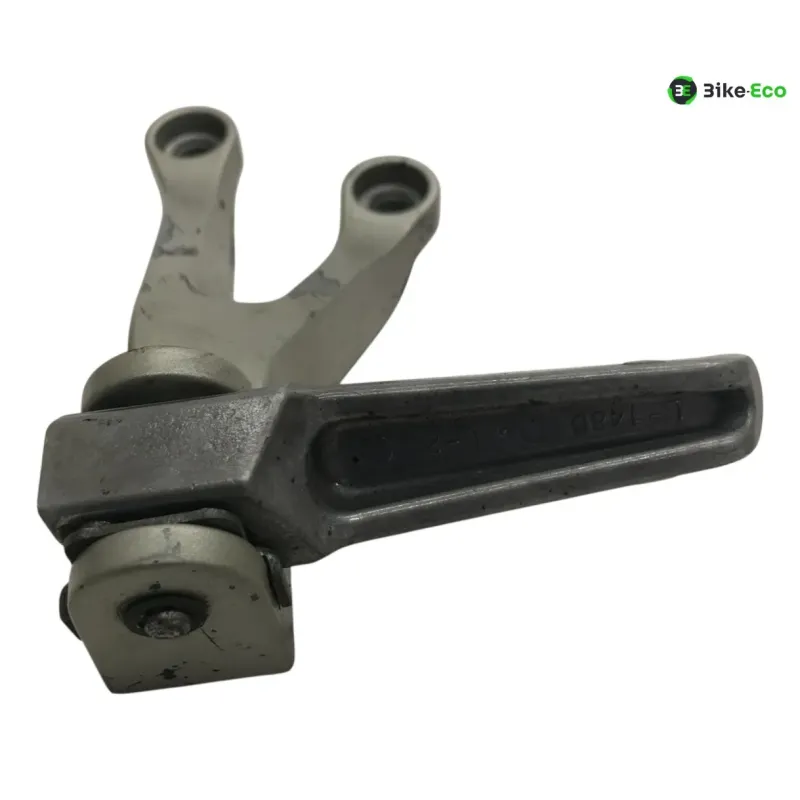 Platine arriere gauche KAWASAKI ZX6 R 600 2000-2001 NINJA