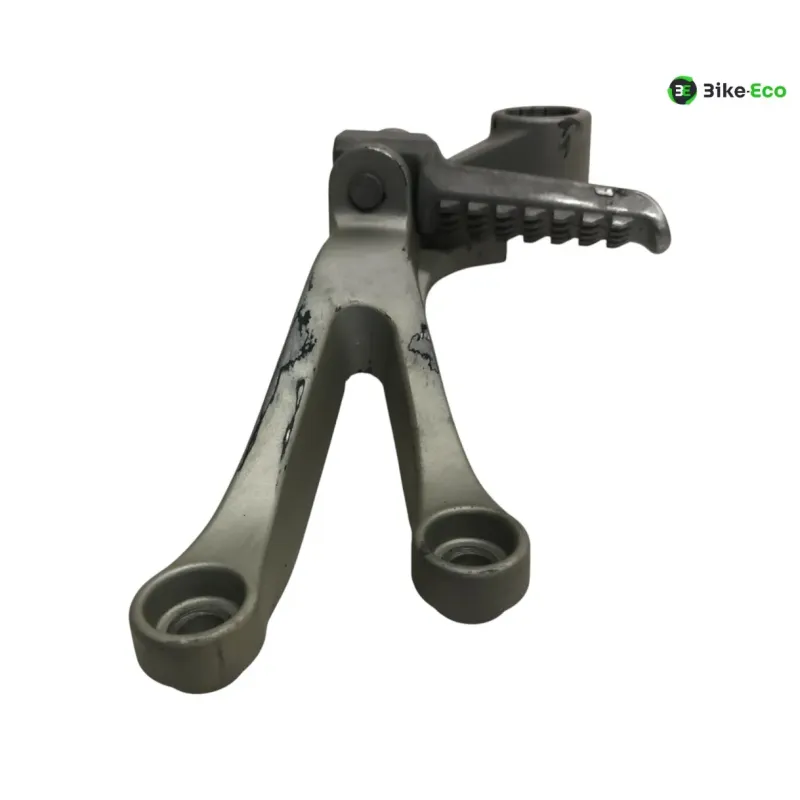 Platine arriere droite KAWASAKI ZX6 R 600 2000-2001 NINJA