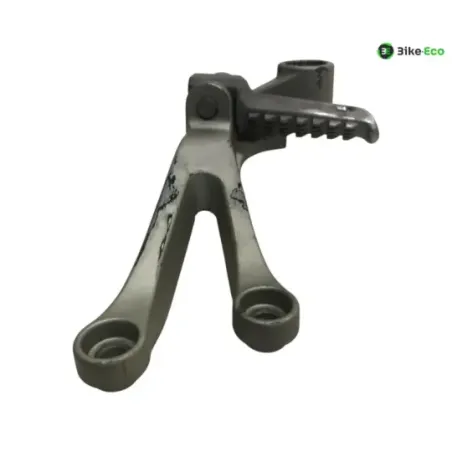 Platine arriere droite KAWASAKI ZX6 R 600 2000-2001 NINJA