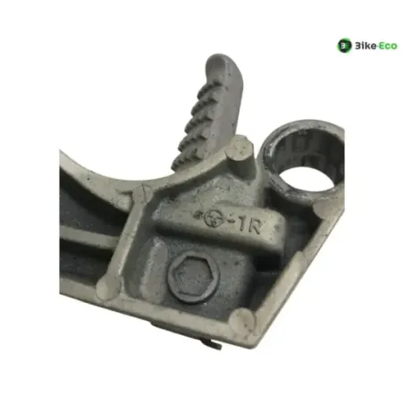 Platine arriere droite KAWASAKI ZX6 R 600 2000-2001 NINJA