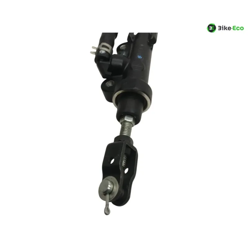 Maitre cylindre frein arriere YAMAHA MTT690 700 2021-2025 TRACER 7 GT