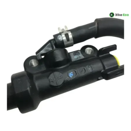 Maitre cylindre frein arriere YAMAHA MTT690 700 2021-2025 TRACER 7 GT