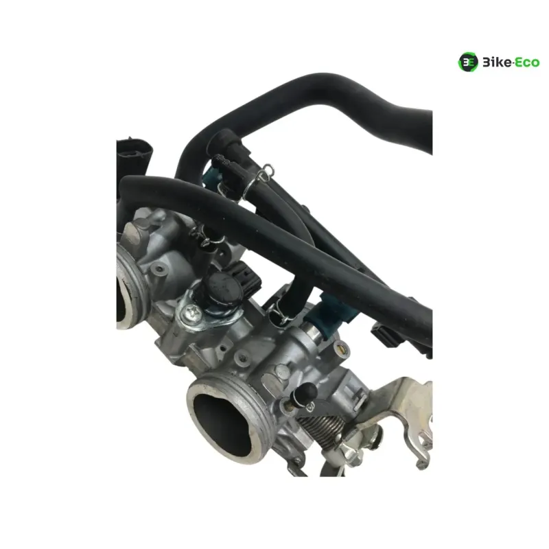 Rampe d'injection YAMAHA MTT690 700 2021-2025 TRACER 7 GT