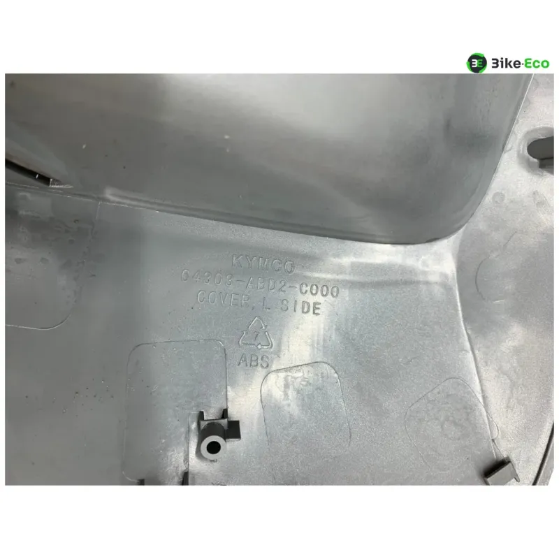 Cache flanc de carenage gauche KYMCO XCITING 500 2009-2012