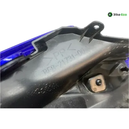 Cache carenage coque arriere gauche YAMAHA YZF 700 2022-2025 R7