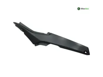 Cache carenage sous selle droit YAMAHA YZF 700 2022-2025 R7