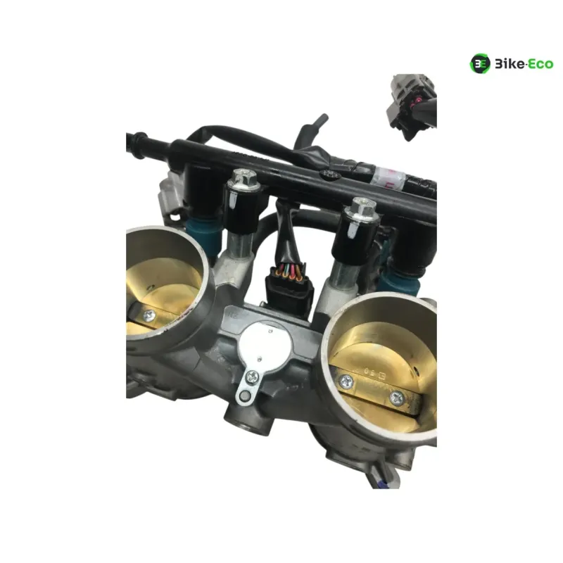 Rampe d'injection YAMAHA MT07 700 2021-2024