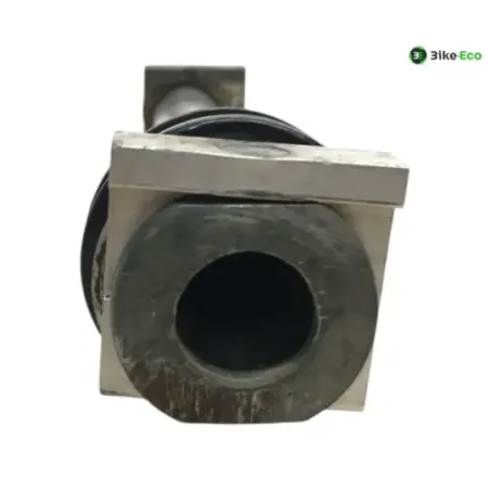Axe de roue arriere KAWASAKI KXF 250 2013-2014