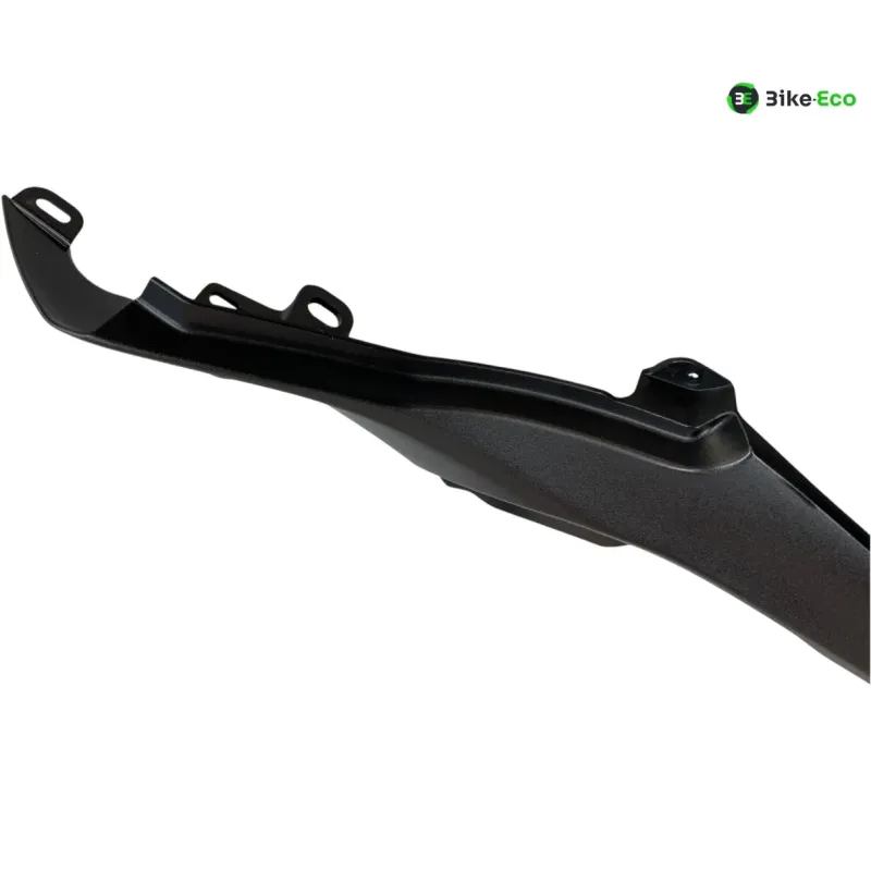Cache carenage sous selle droit YAMAHA YZF 700 2022-2025 R7