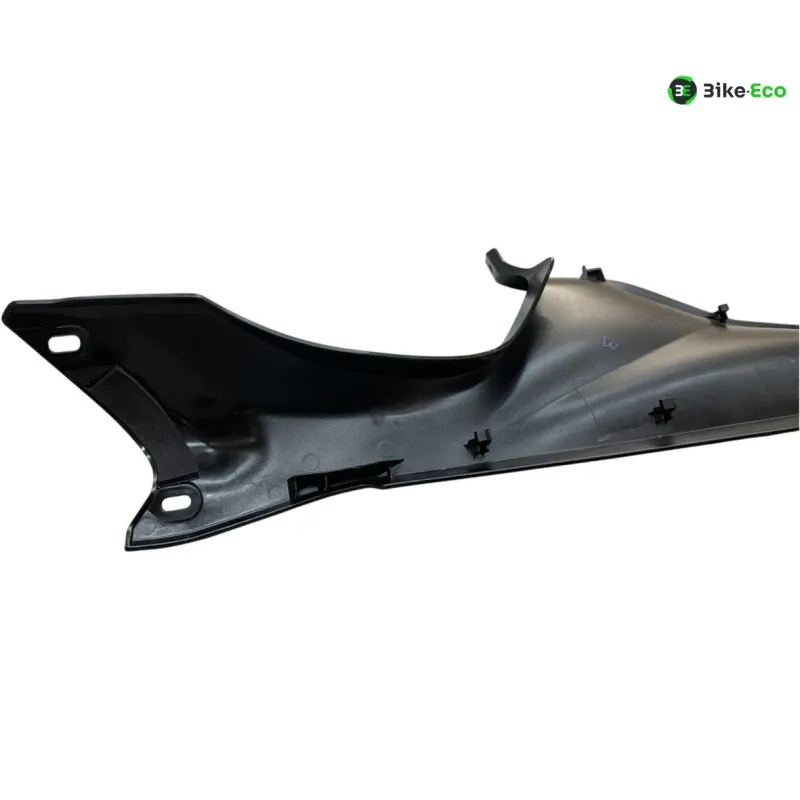 Cache interieur carenage droit YAMAHA YZF 700 2022-2025 R7