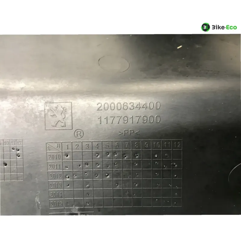 Tablier avant PEUGEOT KISBEE 50 2018-2020 4T
