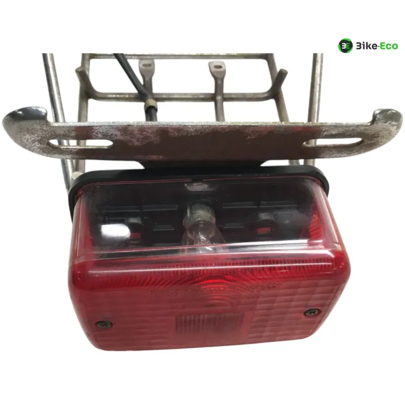 Feu arriere YAMAHA MR 50 1979-1981