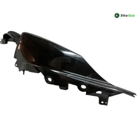 Cache carenage coque arriere droit YAMAHA YZF 700 2022-2025 R7