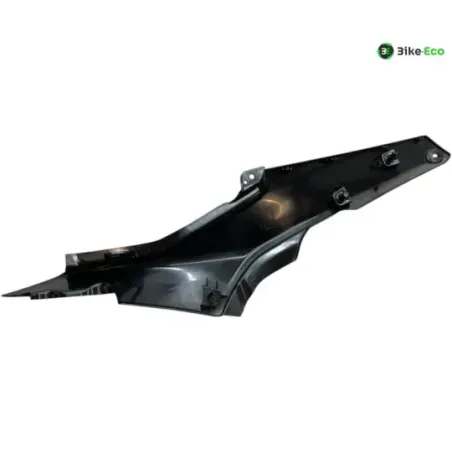 Cache carenage sous selle gauche YAMAHA YZF 700 2022-2025 R7