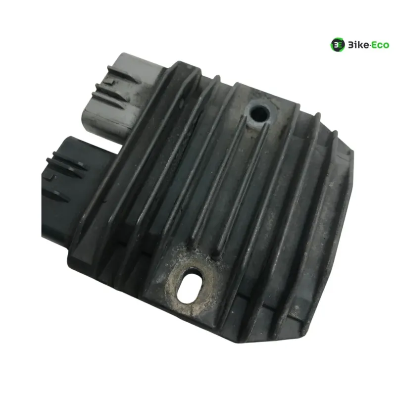 Regulateur charge batterie YAMAHA TDM 900 2005-2006