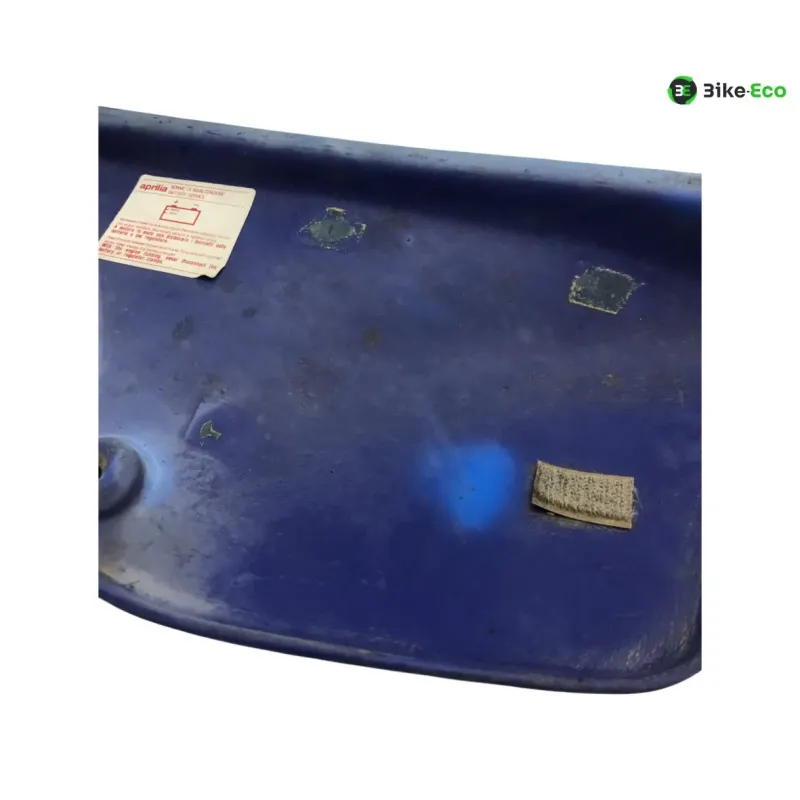 Cache carenage sous selle droit APRILIA PEGASO 600 1990-1991