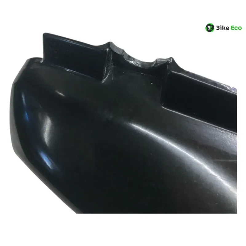 Cache carenage coque arriere YAMAHA TDM 900 2005-2006