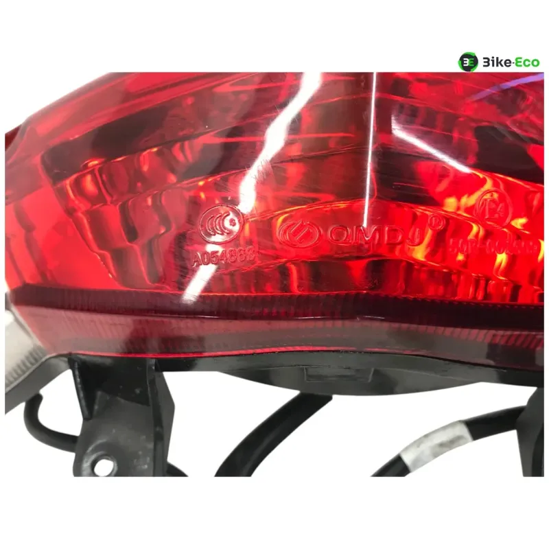 Feu arriere PEUGEOT KISBEE 50 2018-2020 4T