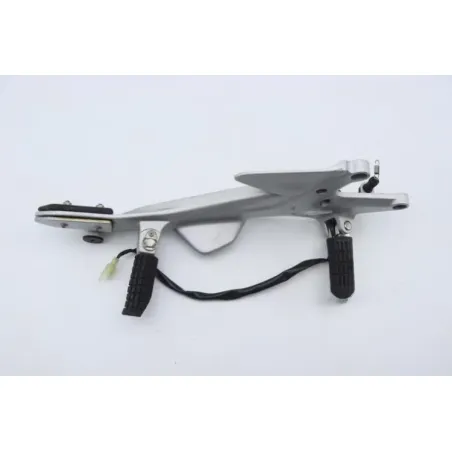 Platine avant droite HONDA CBF 500 2004 - 2007