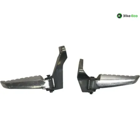 Platine et repose pieds arriere droit et gauche YAMAHA GPD 125 2017-2019 NMAX