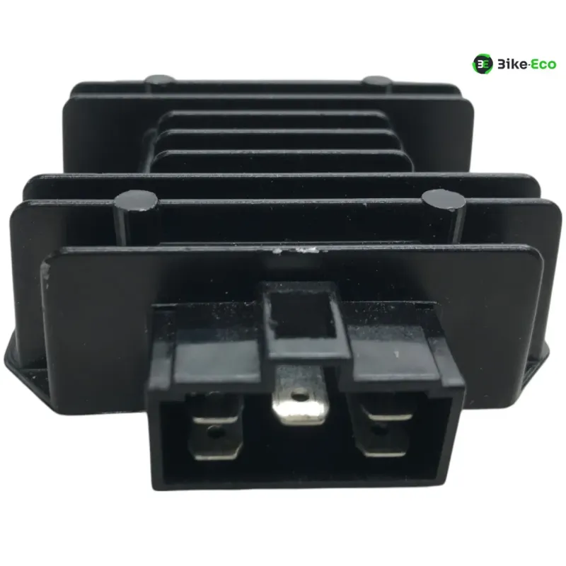 Regulateur charge batterie YAMAHA GPD 125 2017-2019 NMAX