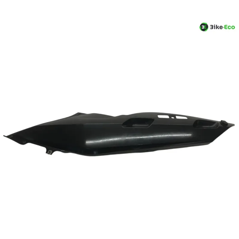 Cache carenage coque arriere gauche BMW R 1200 RT 2010-2013 K26