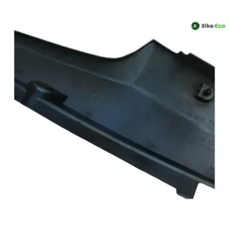 Cache carenage coque arriere droit SUZUKI DL 650 2007-2011 VSTROM
