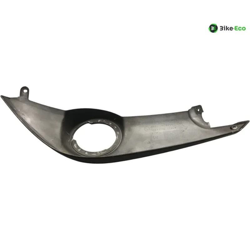 Cache carenage coque arriere droit BMW F 800 R 2012-2014