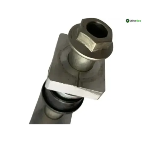 Axe de roue arriere KAWASAKI Z 900 2020-2022 A2