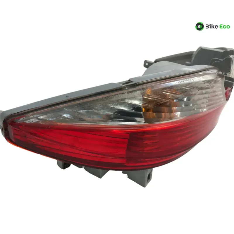Feu arriere SUZUKI UH 125 2007-2013 BURGMAN