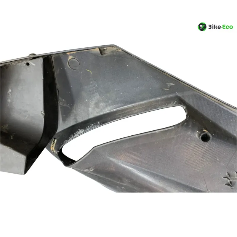 Cache flanc de carenage gauche YAMAHA TDM 900 2002-2014