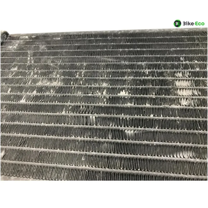 Radiateur eau MALAGUTI MADISON 3 250 2006-2009