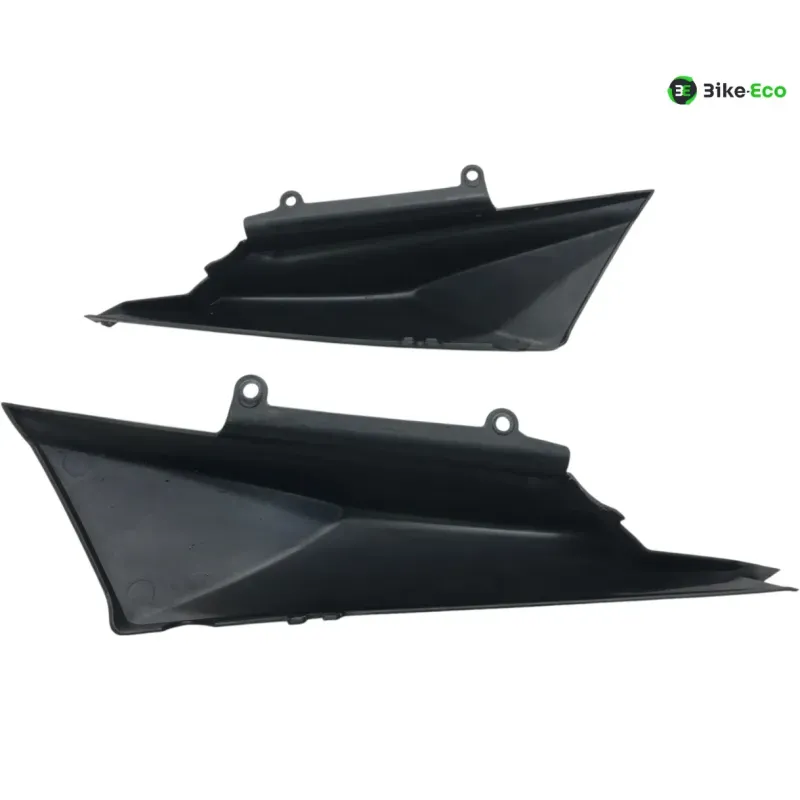 Cache carenage coque arriere YAMAHA XT 125 X 2005-2010