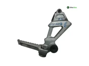 Platine et repose pieds arriere droit KAWASAKI ZZR 1100 1995-1999
