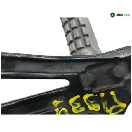 Platine et repose pieds arriere droit KAWASAKI ZZR 1100 1990-1992