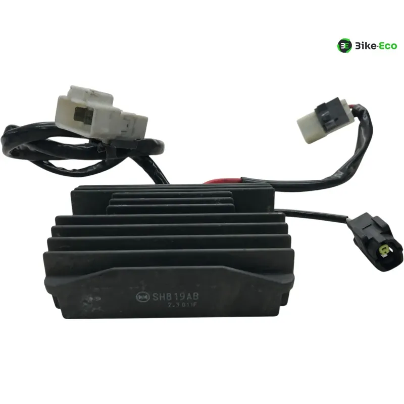 Regulateur charge batterie PIAGGIO X10 125 2012-2015