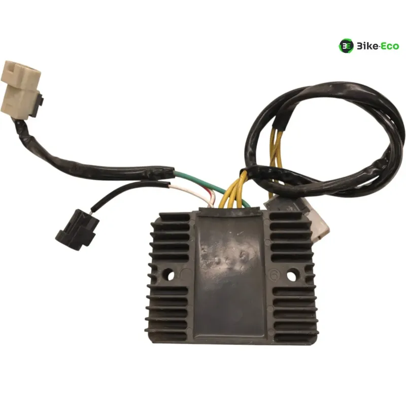 Regulateur charge batterie PIAGGIO X10 125 2012-2015