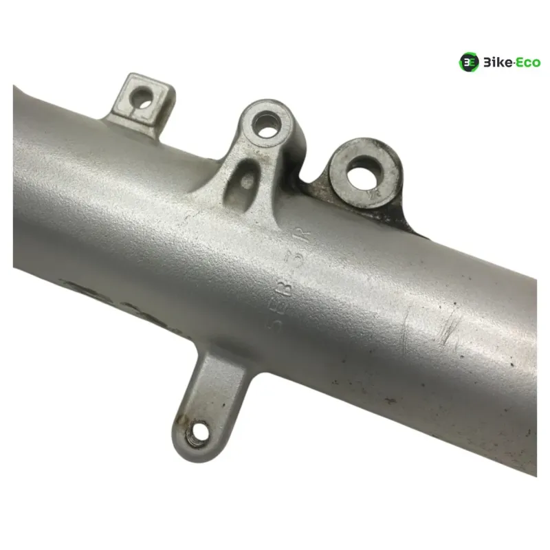 Tube de fourche droit YAMAHA YZF 600 2001-2002 R6