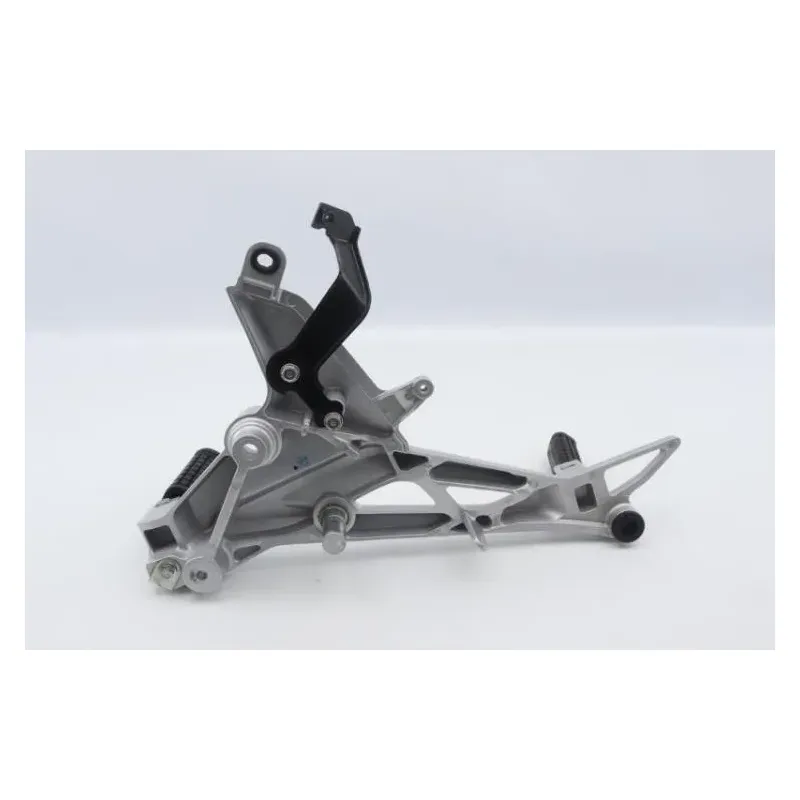 Platine avant droite HONDA CBF 125 2017 - 2020