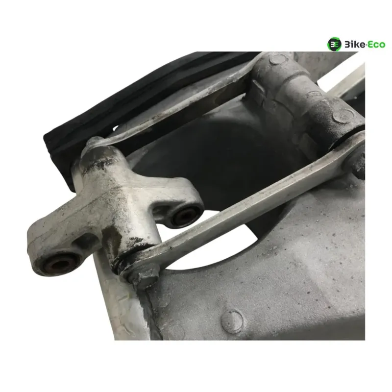 Bras oscillant SUZUKI GSXR 750 1996-1999