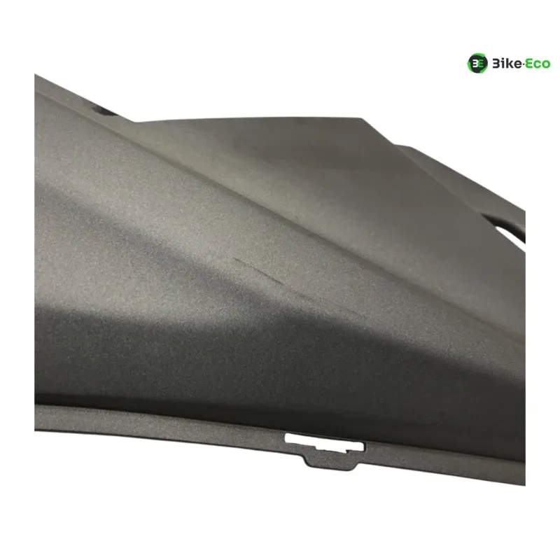 Cache carenage coque arriere droit SUZUKI AN 650 2013-2018 BURGMAN