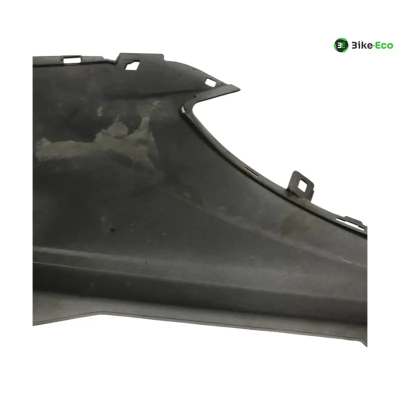 Cache carenage coque arriere droit SUZUKI AN 650 2013-2018 BURGMAN