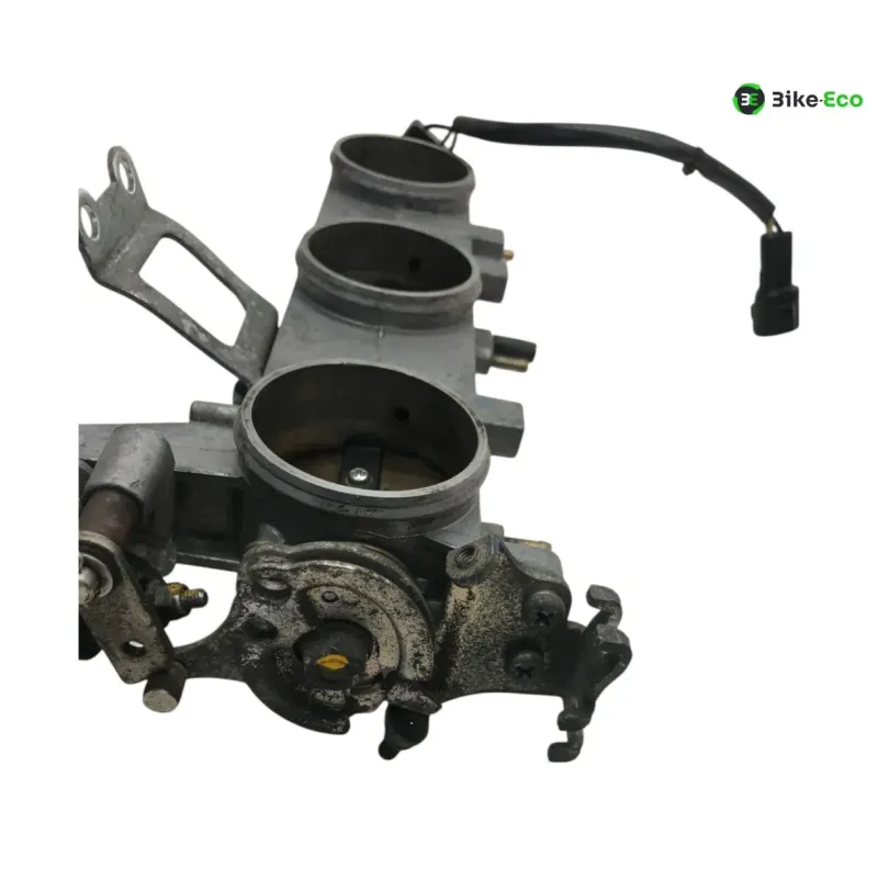 Rampe d'injection TRIUMPH TIGER 1050 2011-2012
