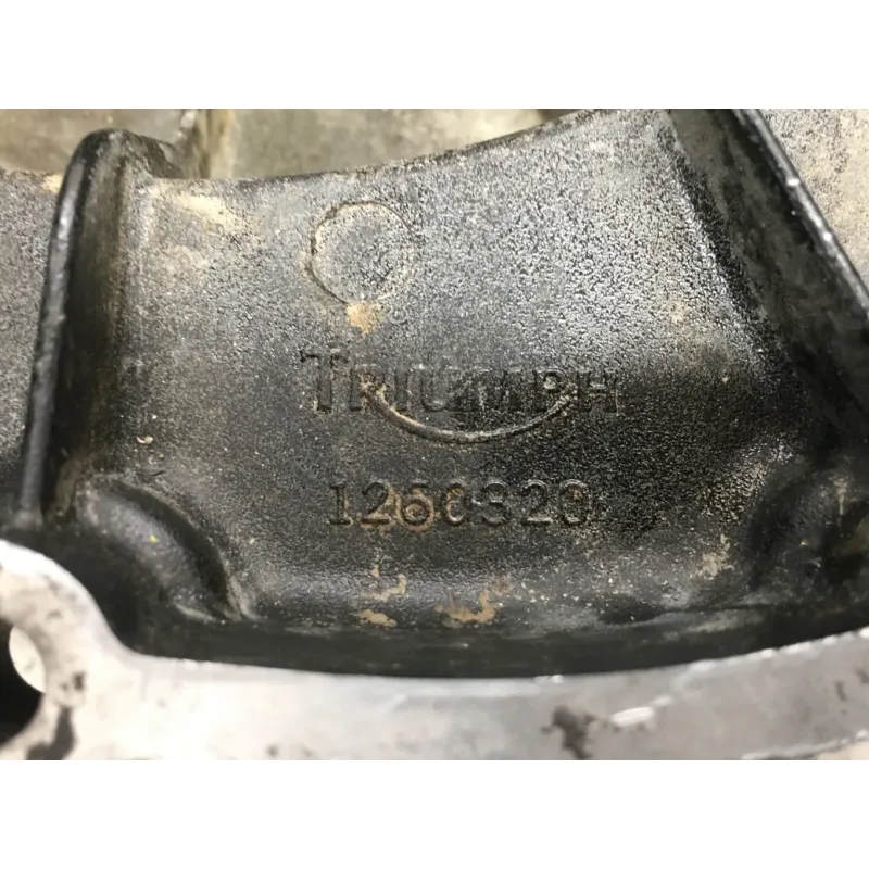 Carter embrayage TRIUMPH SPEED TRIPLE 1050 2005-2007