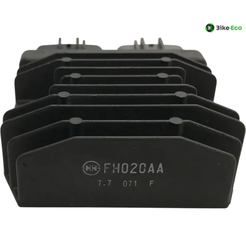 Regulateur charge batterie TRIUMPH STREET TRIPLE S 660 2017-2019
