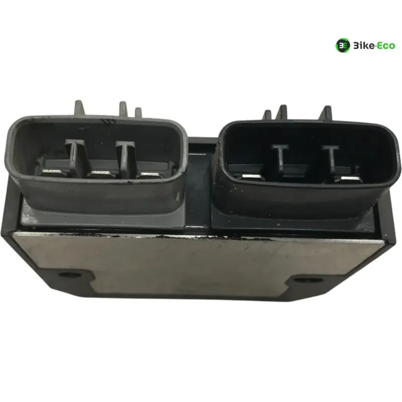 Regulateur charge batterie TRIUMPH STREET TRIPLE S 660 2017-2019