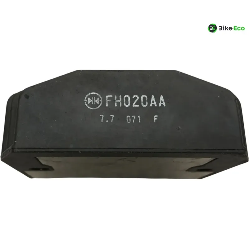 Regulateur charge batterie TRIUMPH STREET TRIPLE S 660 2017-2019