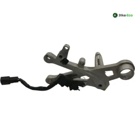 Platine avant droite TRIUMPH STREET TRIPLE S 660 2017-2019